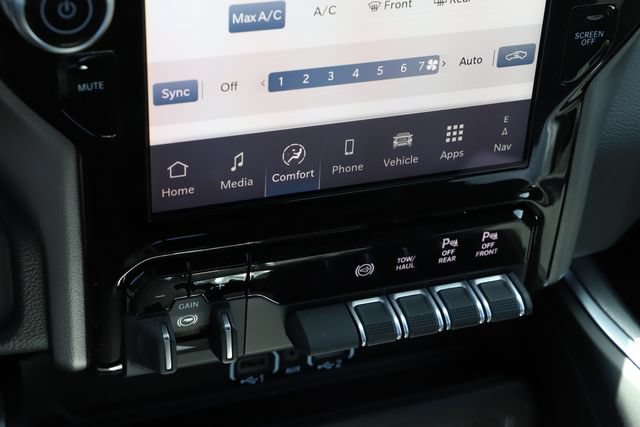 New 2026 RAM 2500 Big Horn AWD/4WD image 30