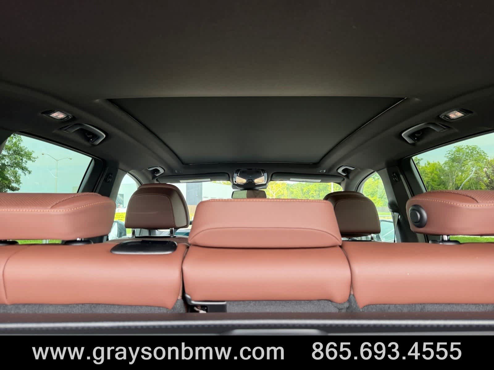 Used 2026 BMW X5 xDrive50e w/ M Sport Package AWD/4WD image 17