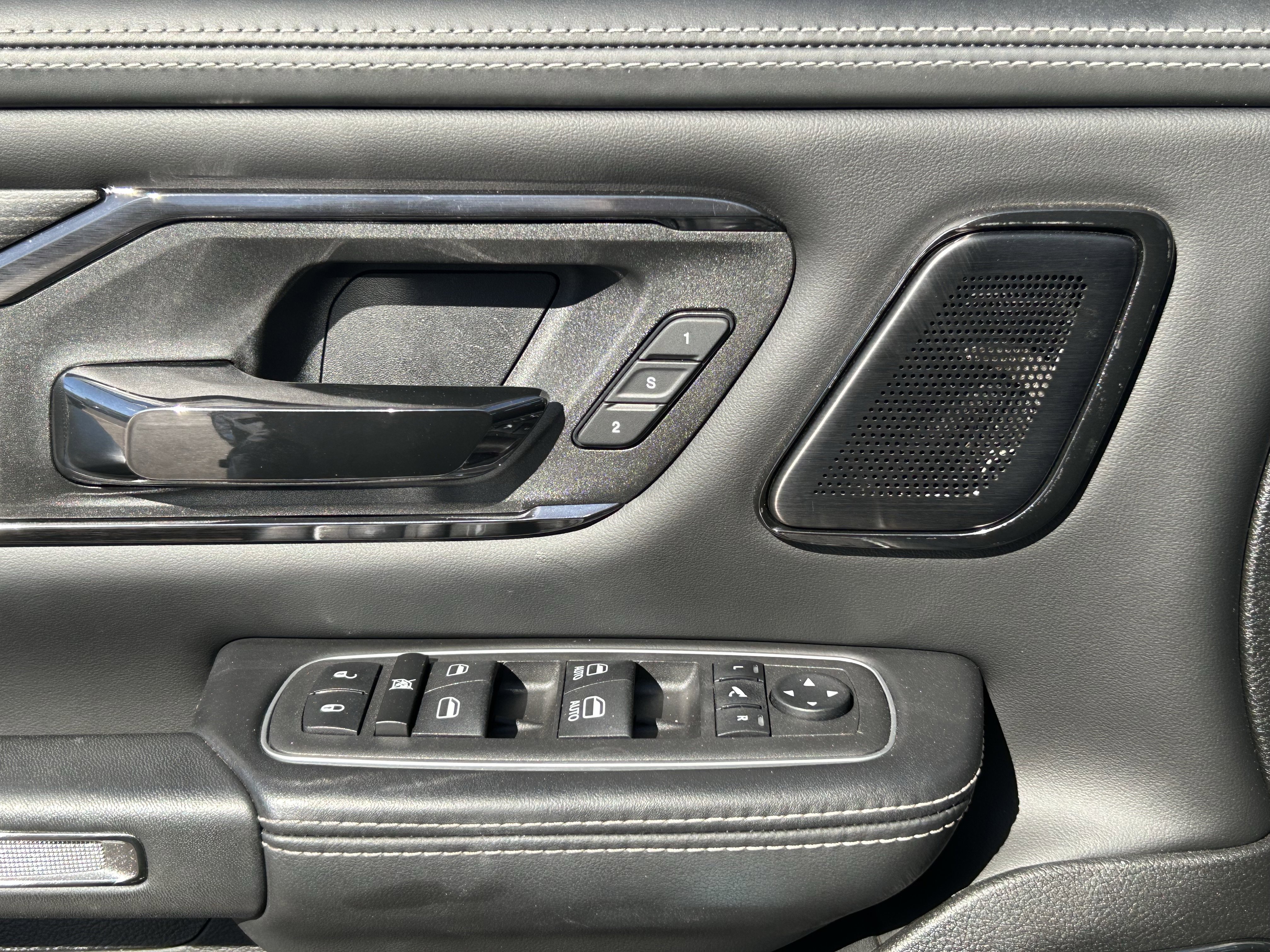 Certified 2023 RAM 1500 Limited image 21