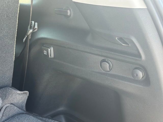 Used 2023 Jeep Grand Cherokee L Limited image 36