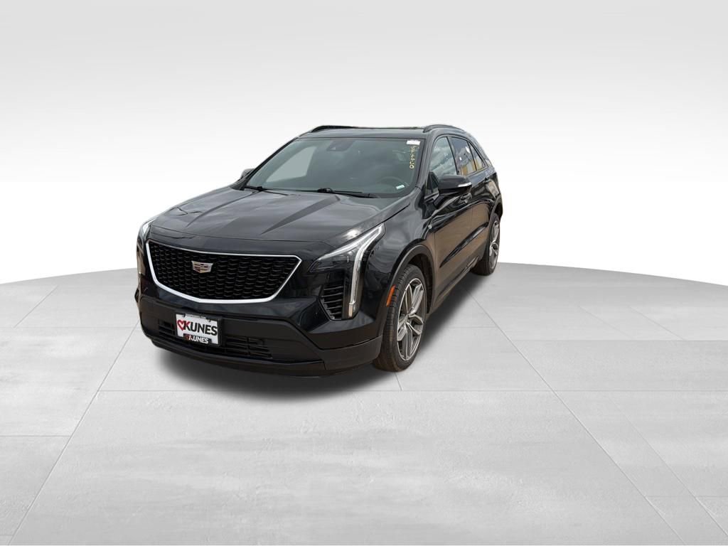 Used 2023 Cadillac XT4 Sport AWD/4WD image 5