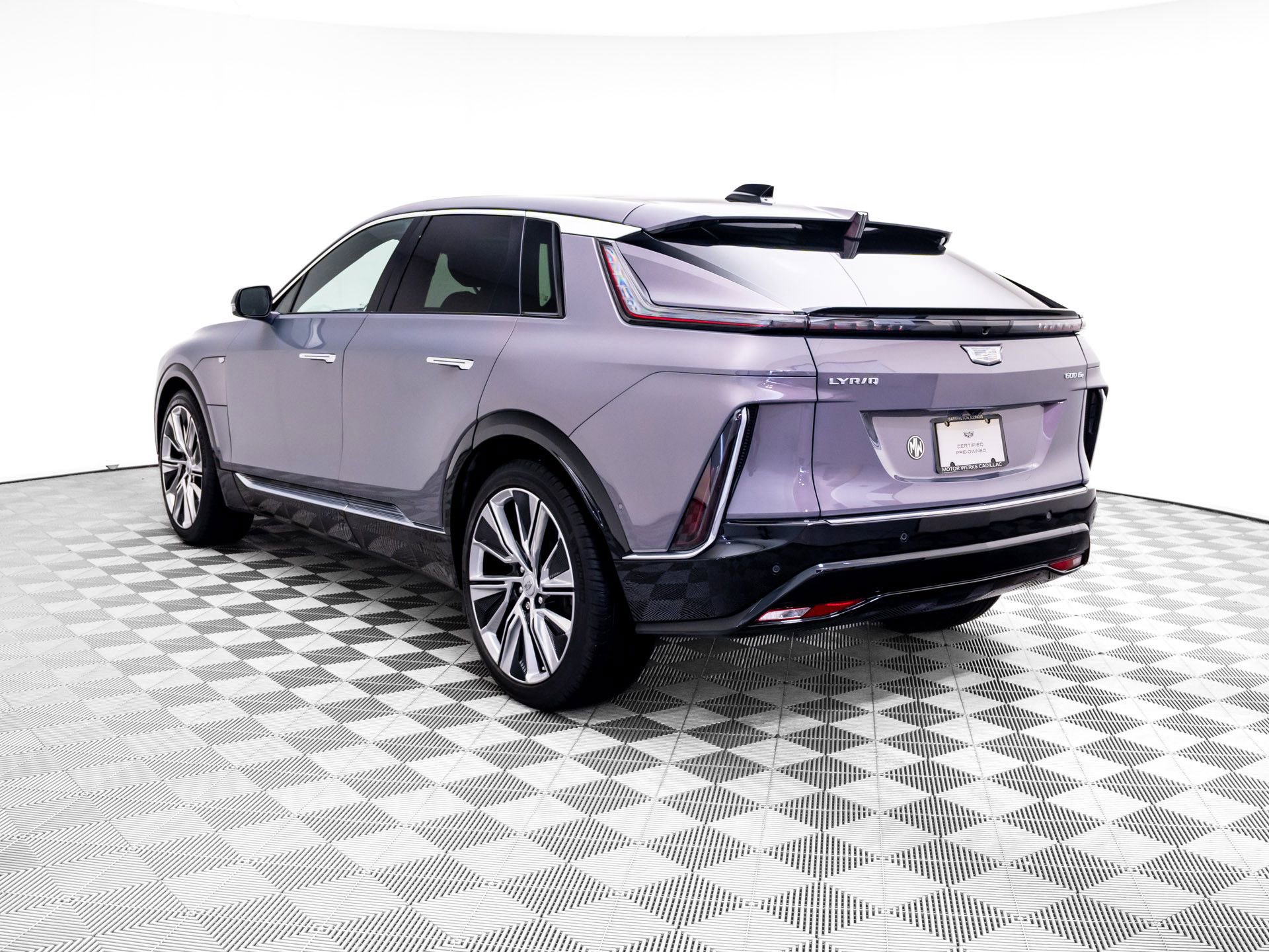 Certified 2025 Cadillac Lyriq Luxury w/ LPO, Floor Liner Package AWD/4WD image 3