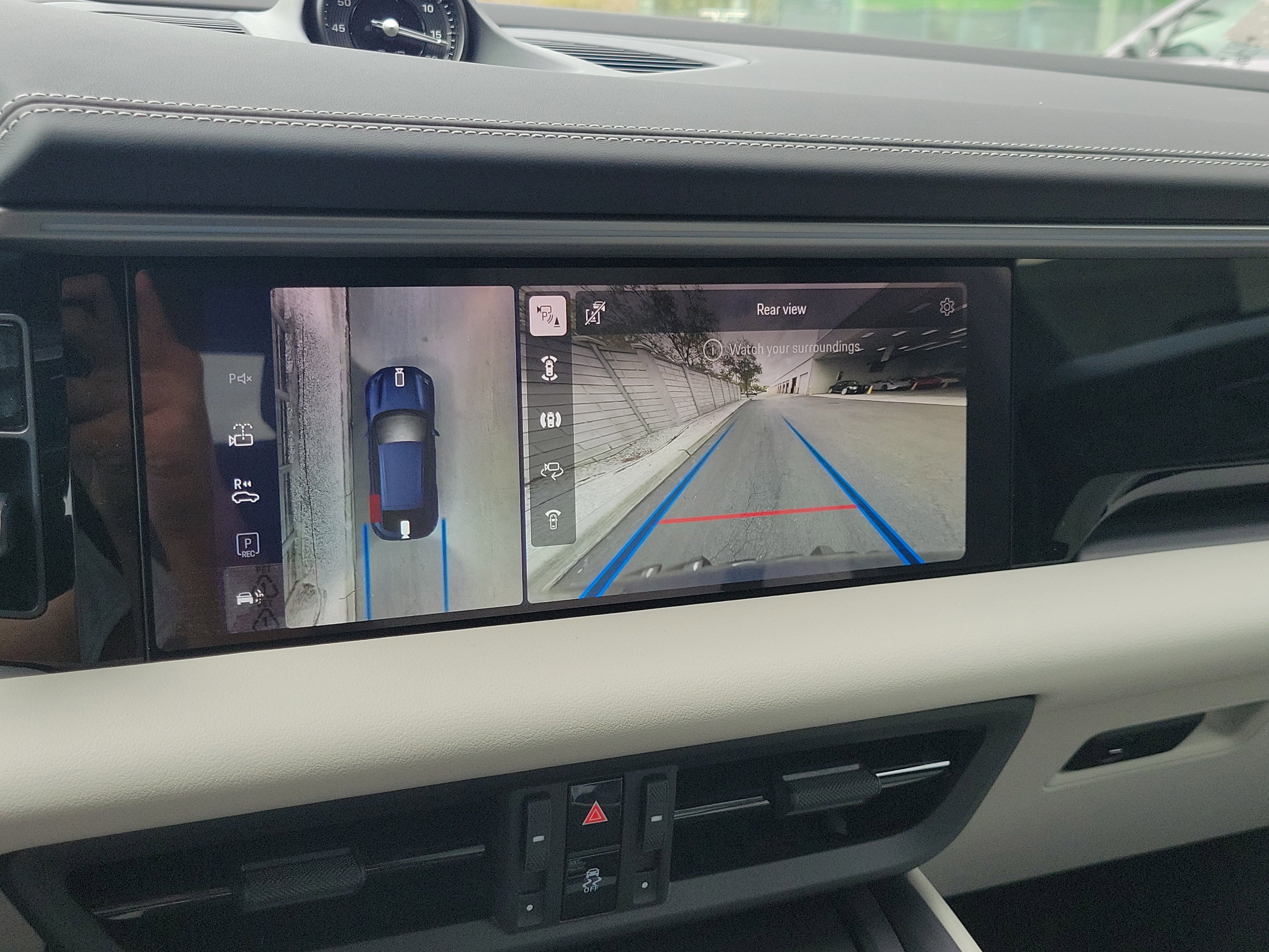 New 2026 Porsche Macan Electric image 28