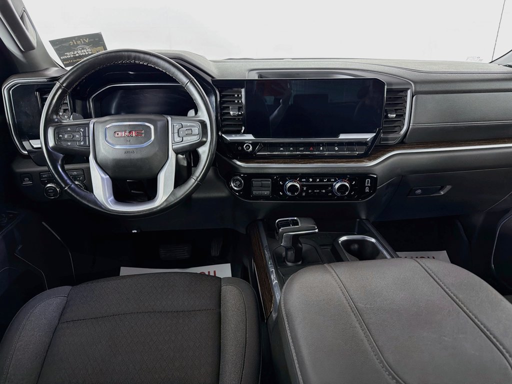 Used 2024 GMC Sierra 1500 Elevation w/ LPO, Elevation Black Package AWD/4WD image 21