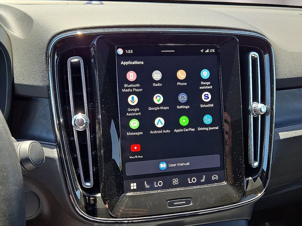 Certified 2023 Volvo C40 Recharge Core AWD/4WD image 26