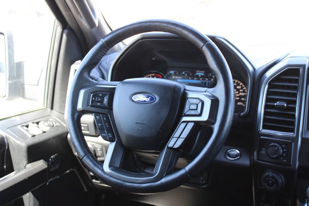 Used 2018 Ford F150 Lariat w/ Equipment Group 502A Luxury AWD/4WD image 20