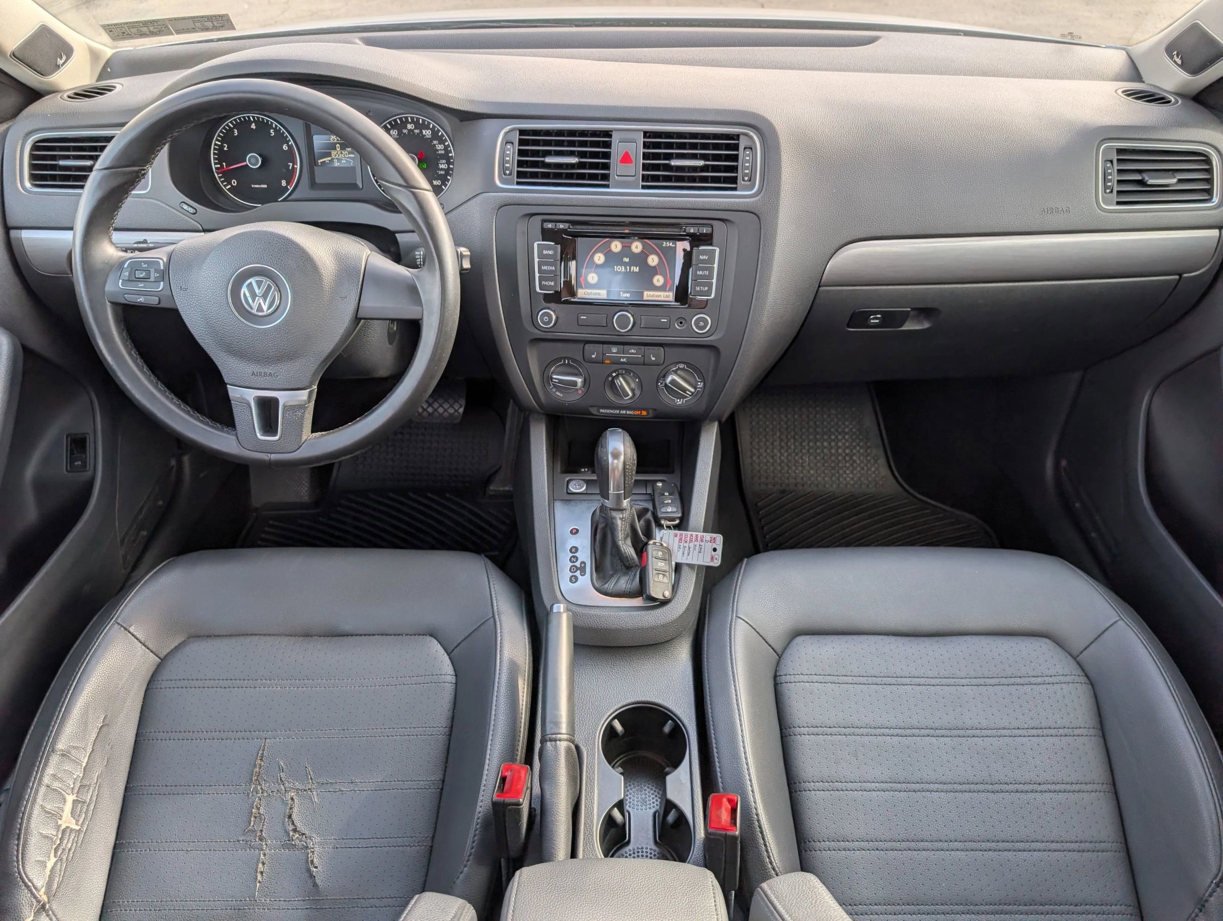 Used 2014 Volkswagen Jetta SEL image 11