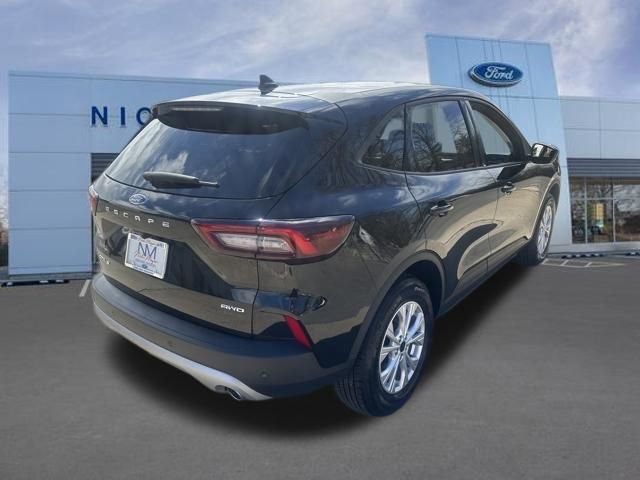 New 2025 Ford Escape Active w/ Active Premium Tech Pack image 12