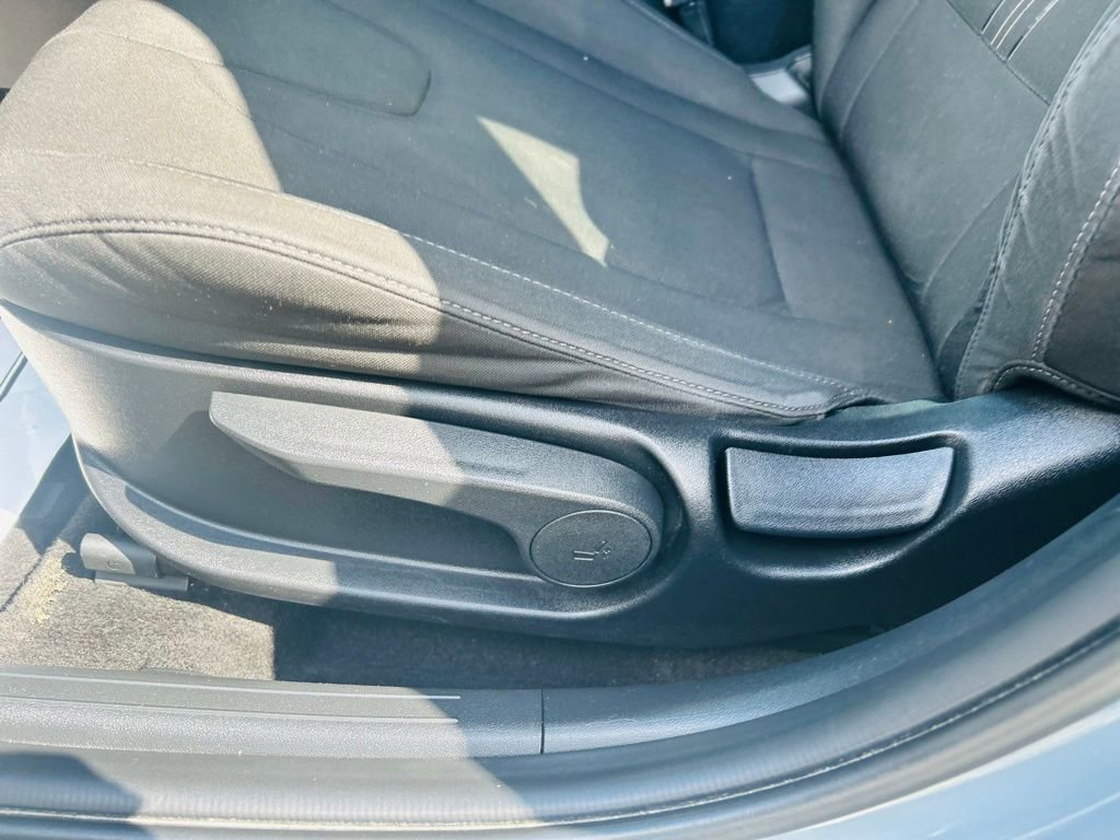 Used 2021 Hyundai Elantra SEL w/ Cargo Package image 20