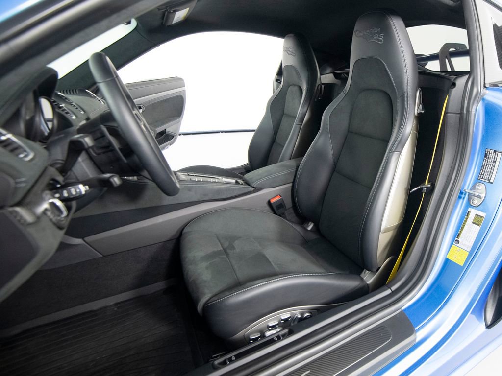 Certified 2025 Porsche 718 Cayman GT4 RS image 16
