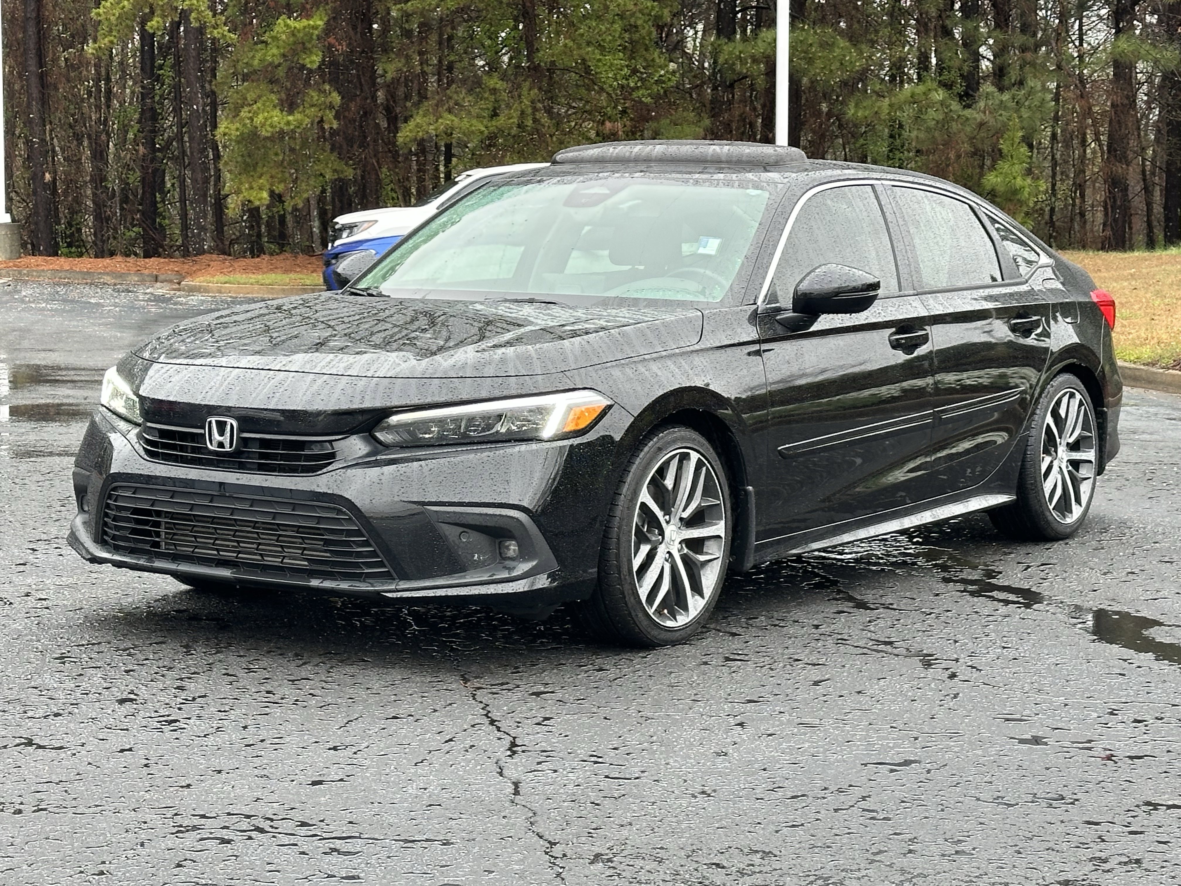 Used 2024 Honda Civic Touring image 5