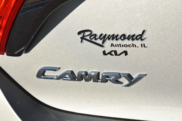 Used 2015 Toyota Camry SE image 15