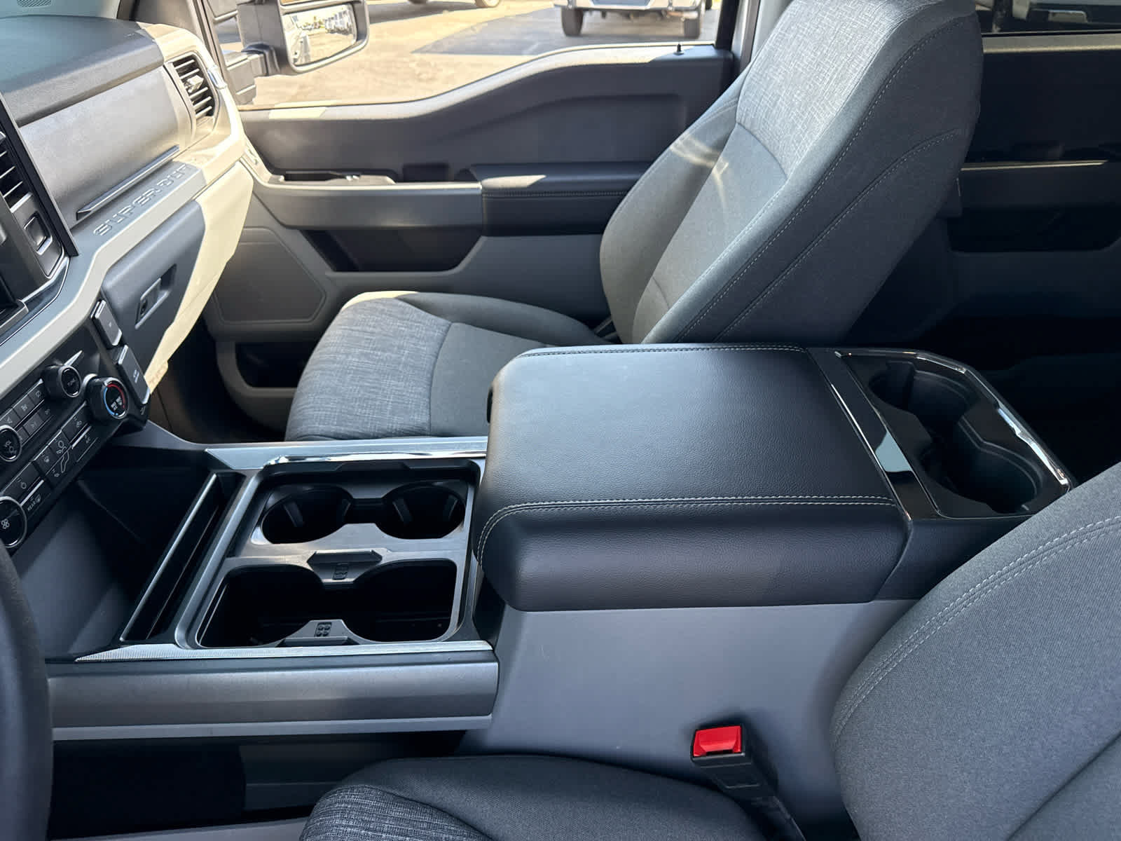 Used 2023 Ford F350 XLT w/ 360-Degree Camera Package AWD/4WD image 20