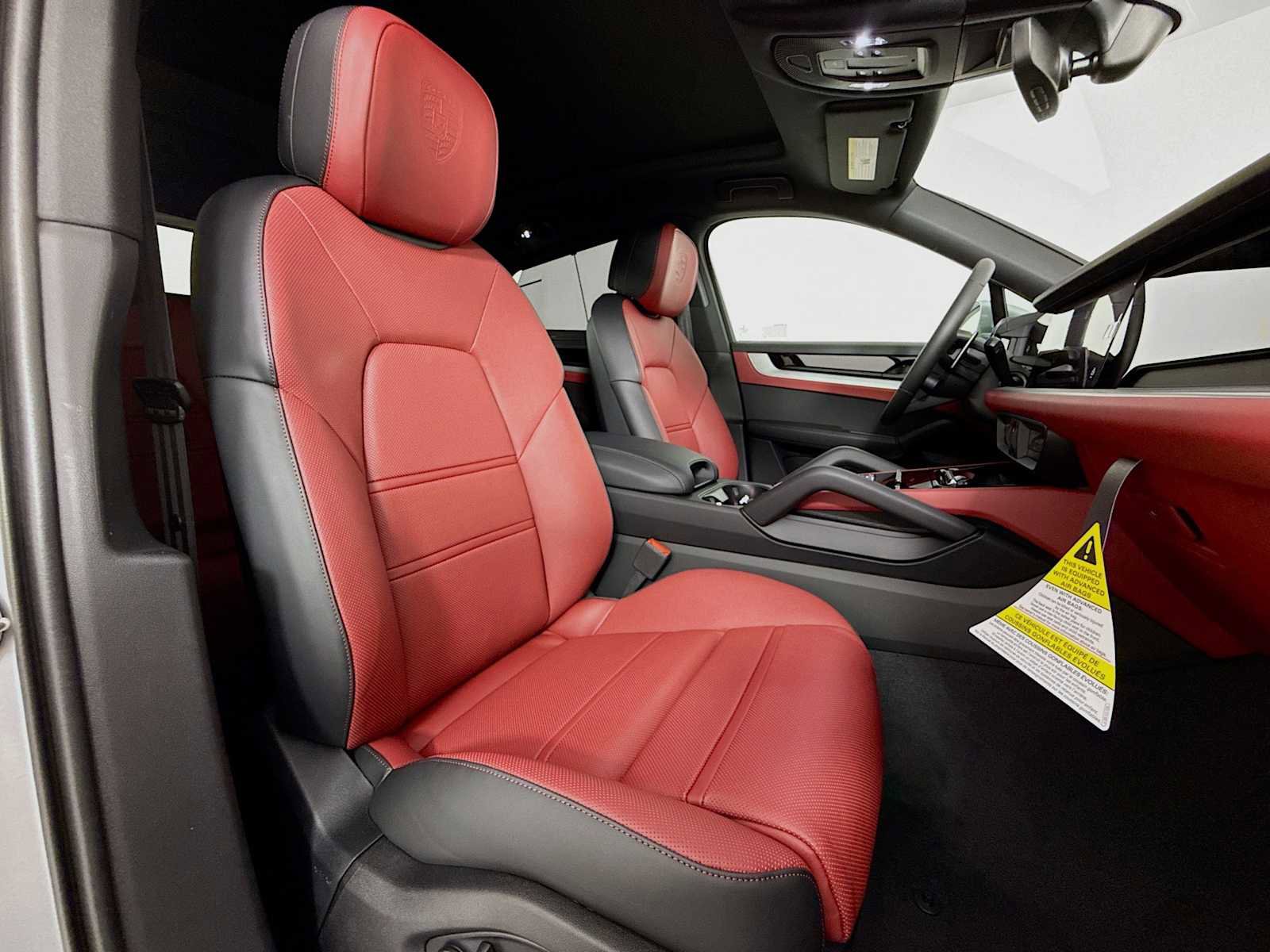 New 2026 Porsche Cayenne image 30