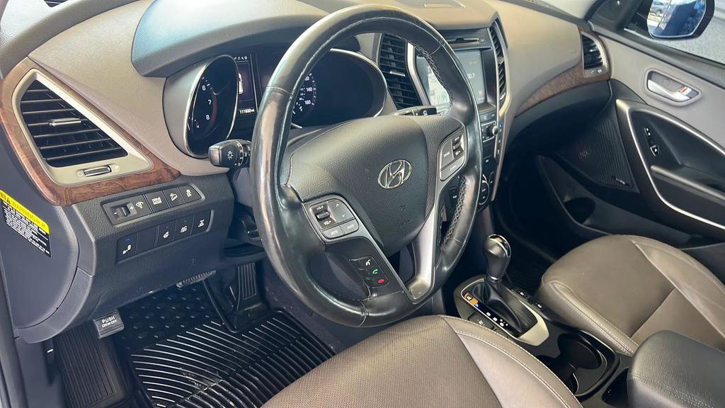 Used 2017 Hyundai Santa Fe Limited AWD/4WD image 20