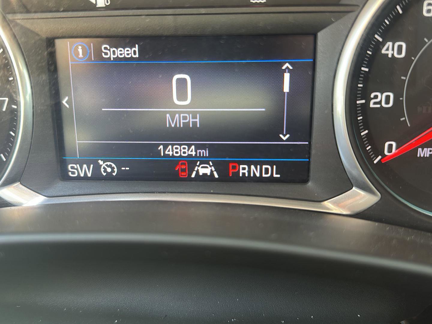 Used 2021 Chevrolet Equinox LT w/ LPO, Blackout Package image 2