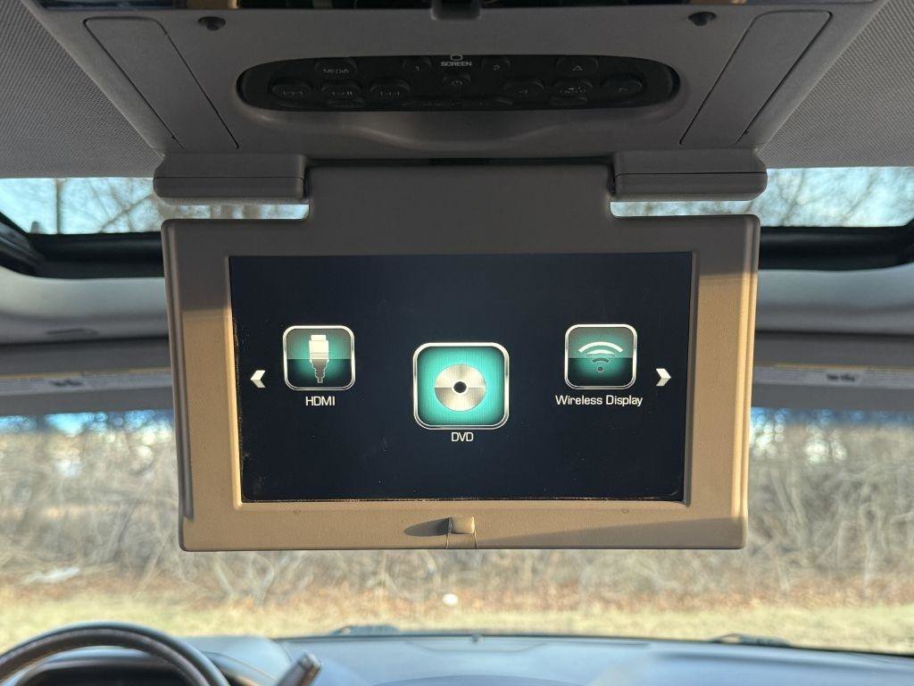 Used 2017 Chevrolet Tahoe Premier image 38