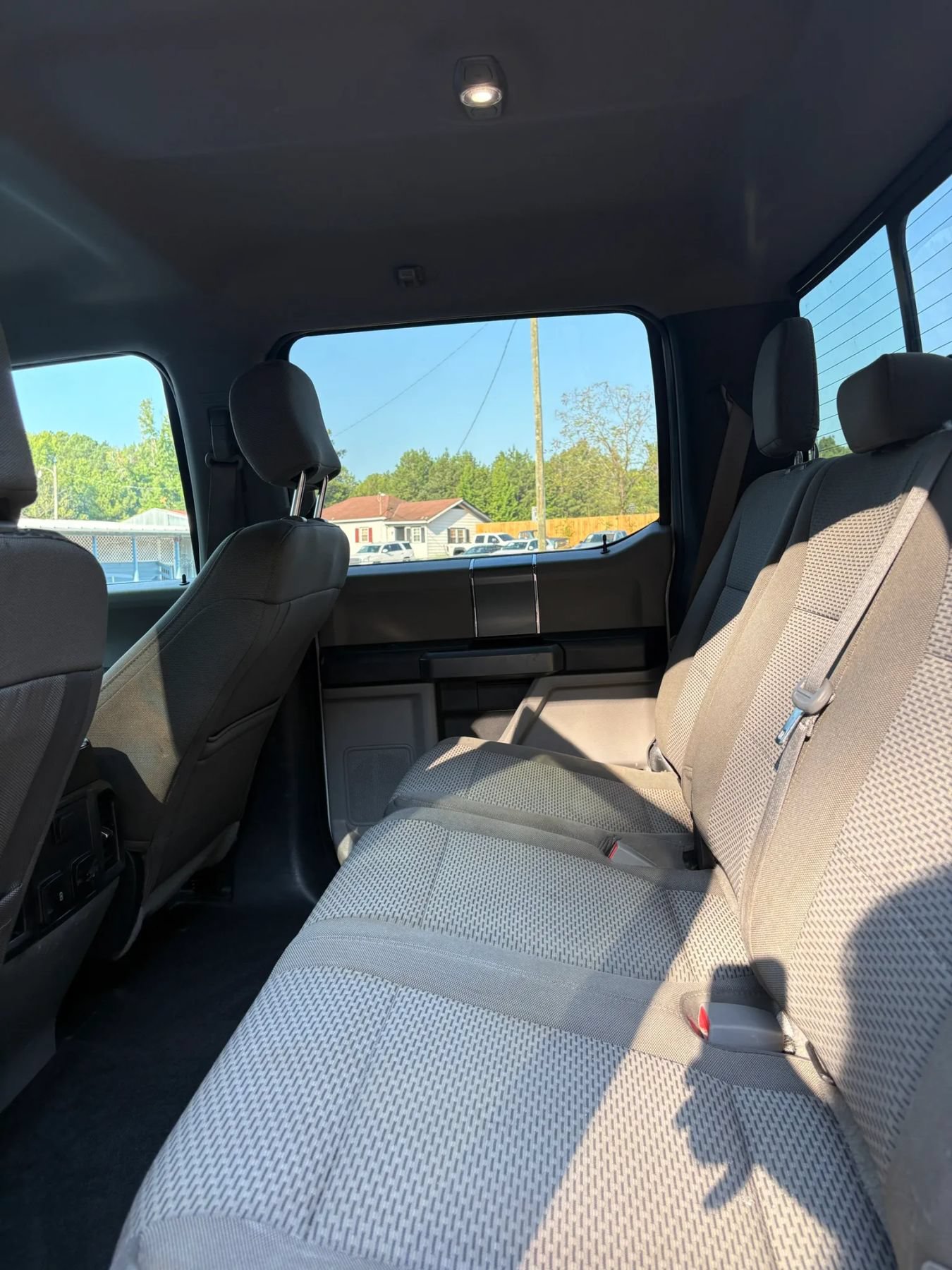 Used 2018 Ford F250 XLT w/ XLT Premium Package AWD/4WD image 29