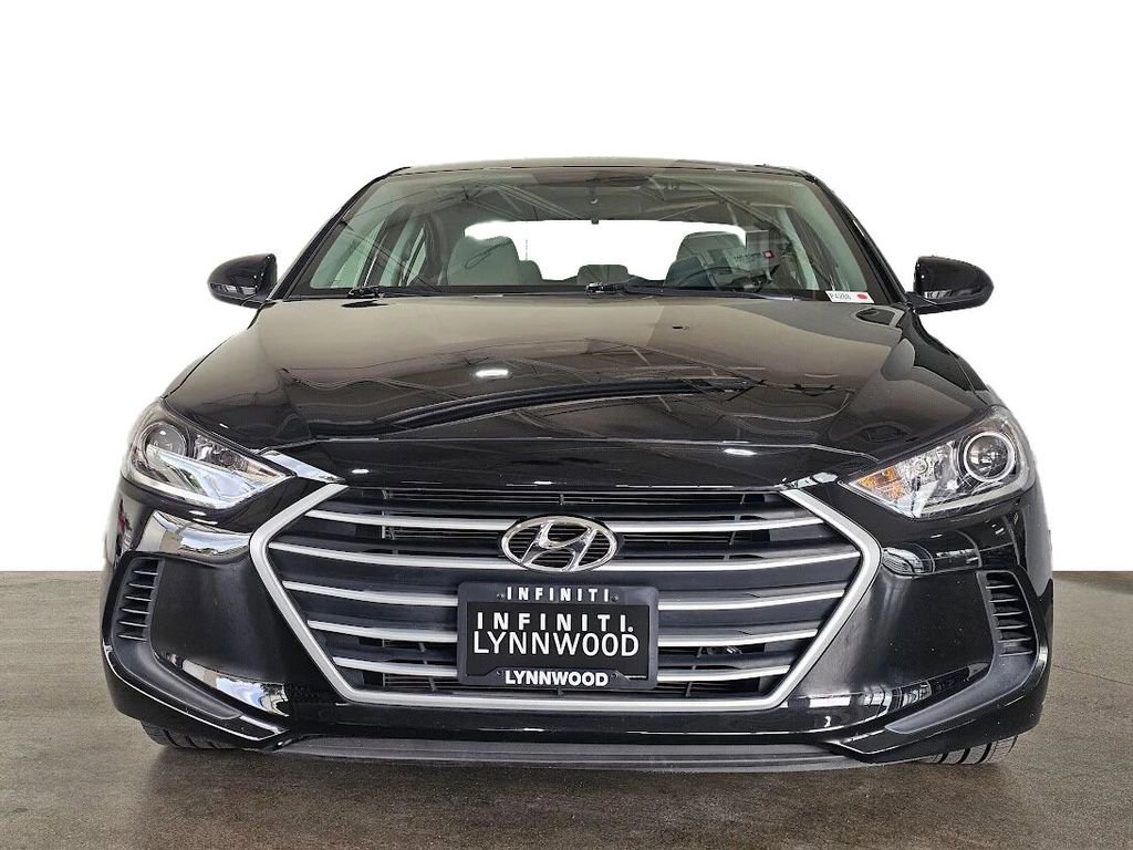 Used 2018 Hyundai Elantra SEL FWD image 2