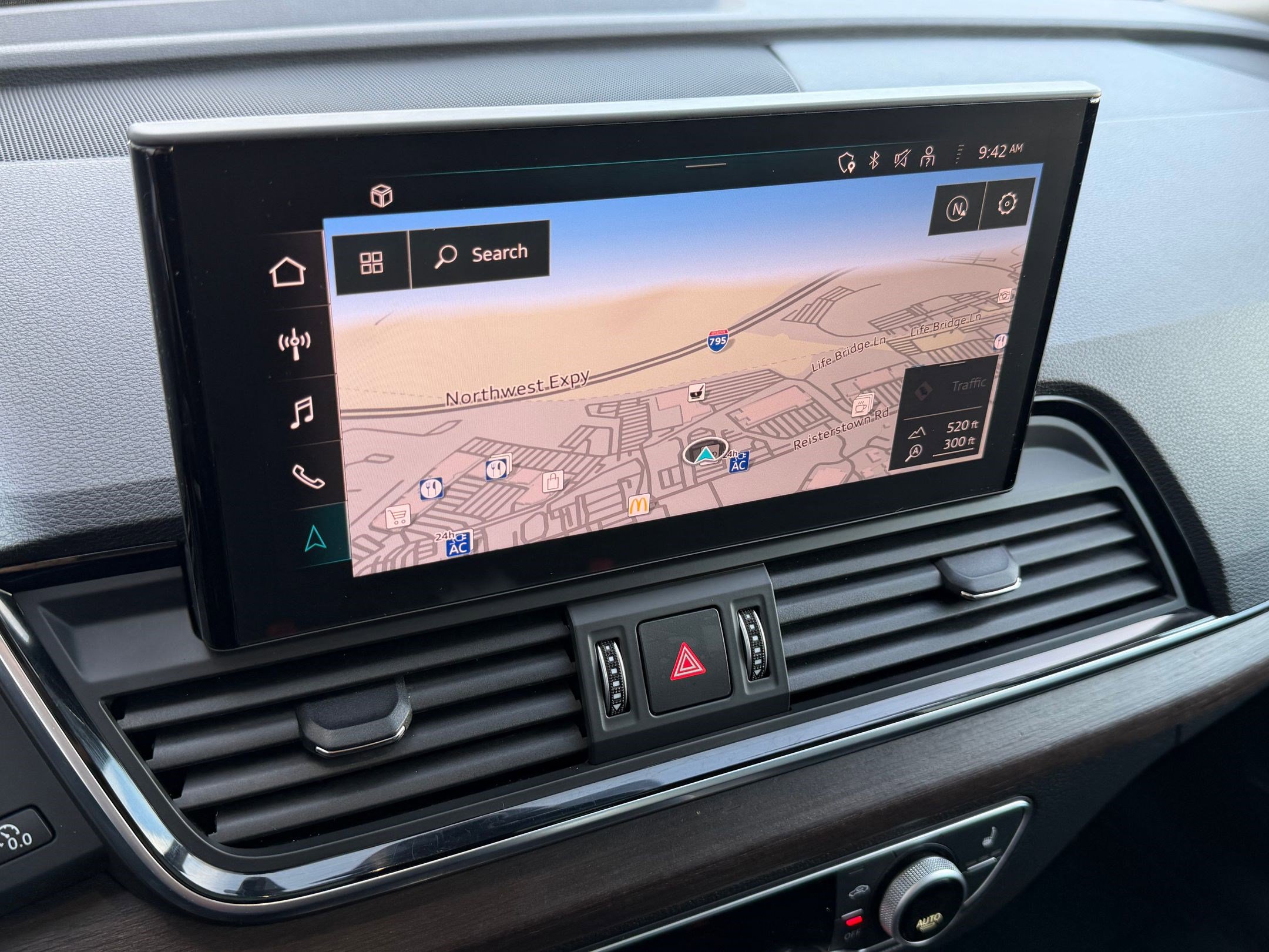 Used 2023 Audi Q5 e Premium Plus w/ Premium Plus Package image 23