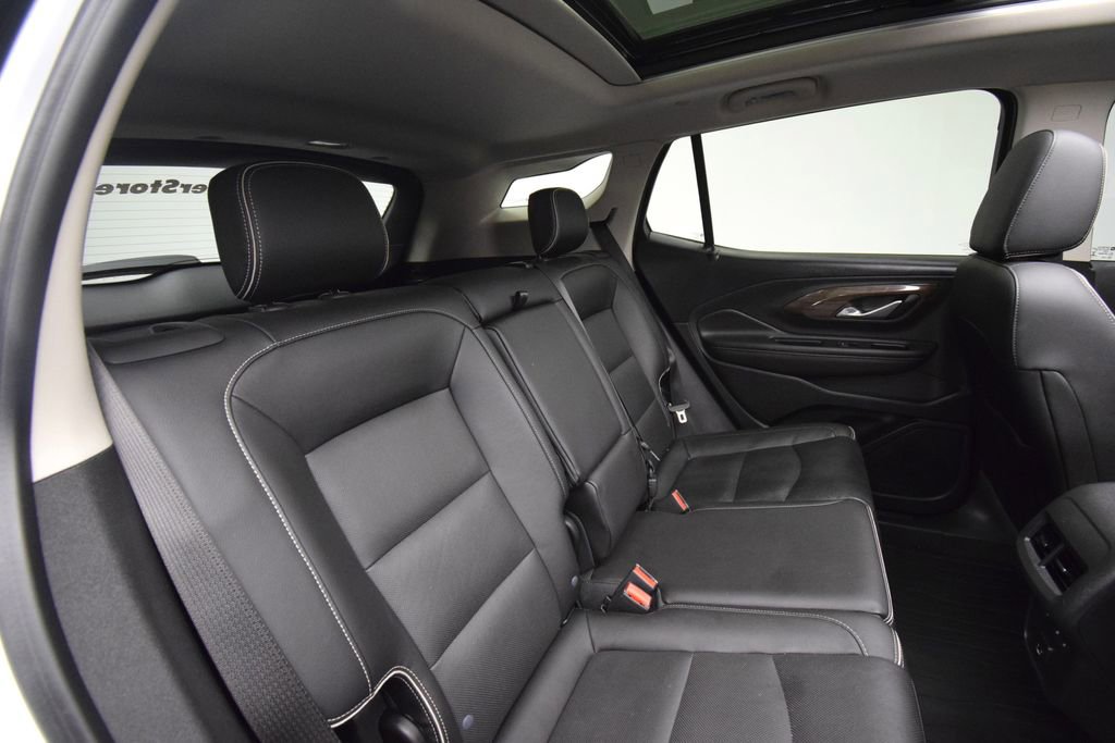 Used 2020 GMC Terrain Denali w/ Denali Premium Package AWD/4WD image 25