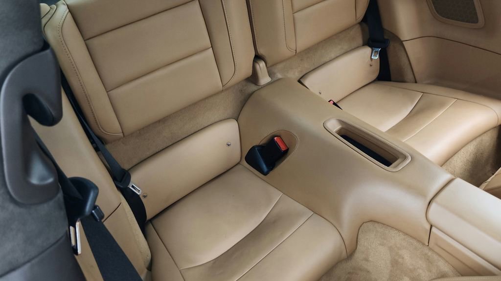 Used 2015 Porsche 911 Turbo S image 27