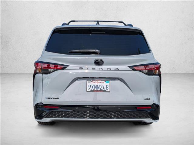 Used 2026 Toyota Sienna XSE AWD/4WD image 6