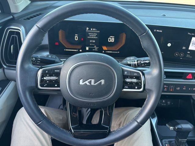 Used 2024 Kia Sorento S FWD image 26