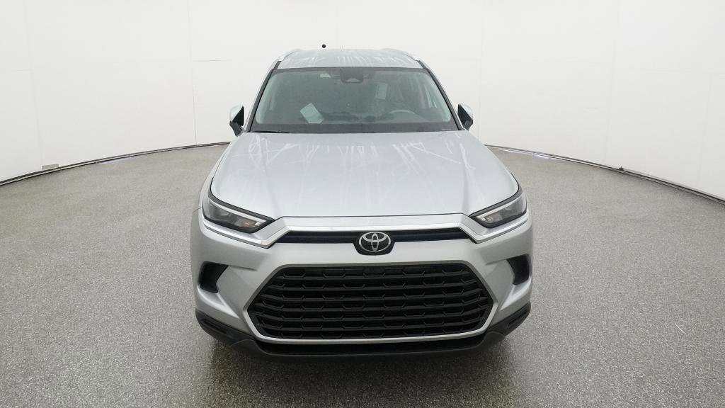 New 2026 Toyota Grand Highlander XLE image 13