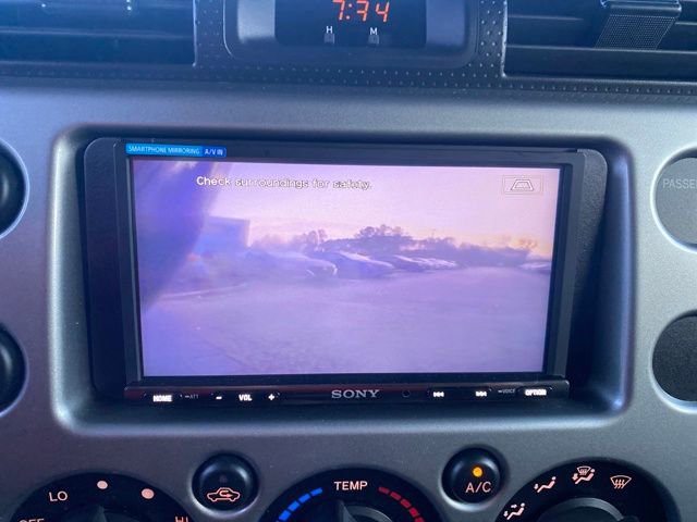 Used 2010 Toyota FJ Cruiser 4WD image 11