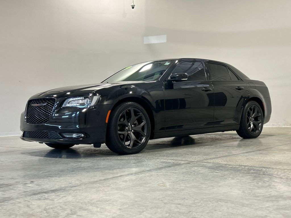 Used 2023 Chrysler 300 S image 2