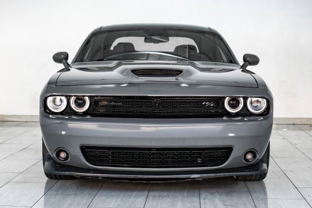 Used 2019 Dodge Challenger R/T w/ Blacktop Package image 3