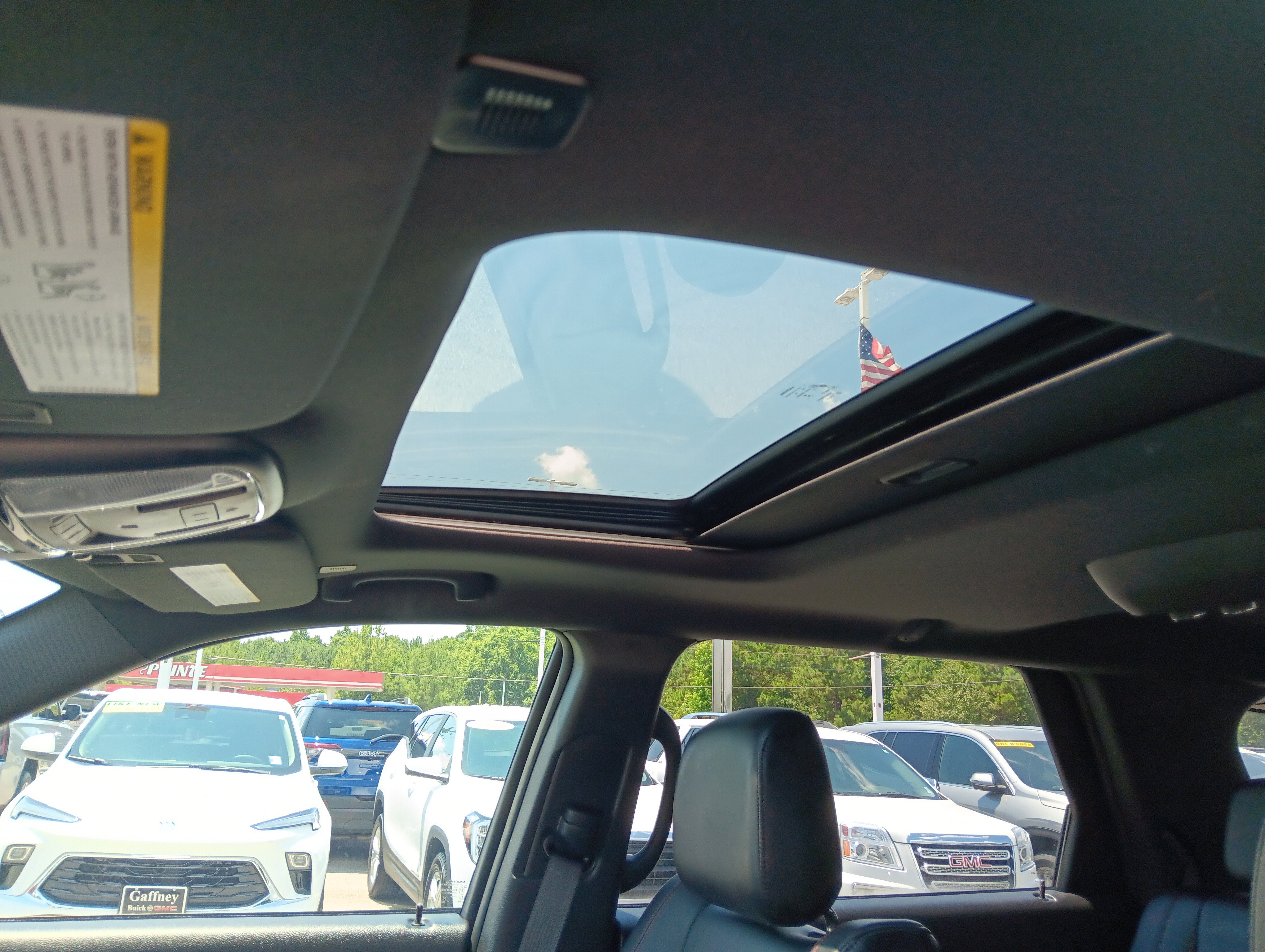 Used 2023 Dodge Durango R/T RWD image 16