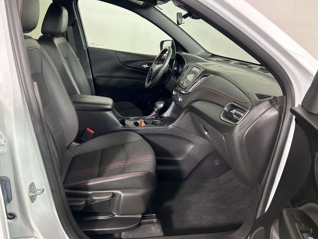 Used 2024 Chevrolet Equinox RS FWD image 29