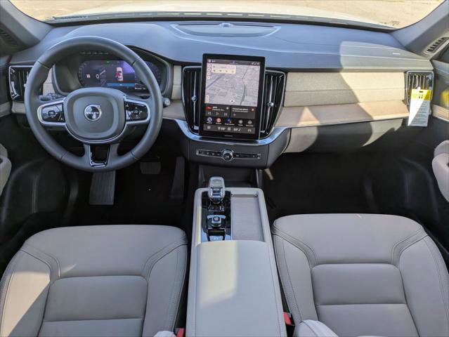 New 2026 Volvo XC90 B6 Plus w/ Protection Package Premier image 12