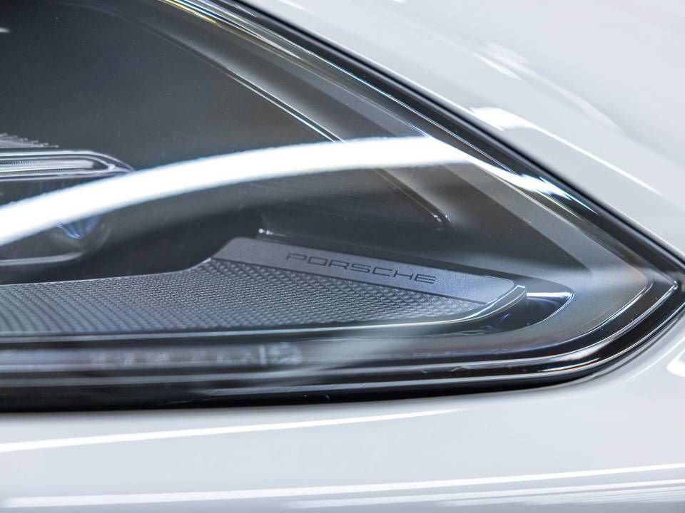 Certified 2026 Porsche Cayenne AWD/4WD image 47