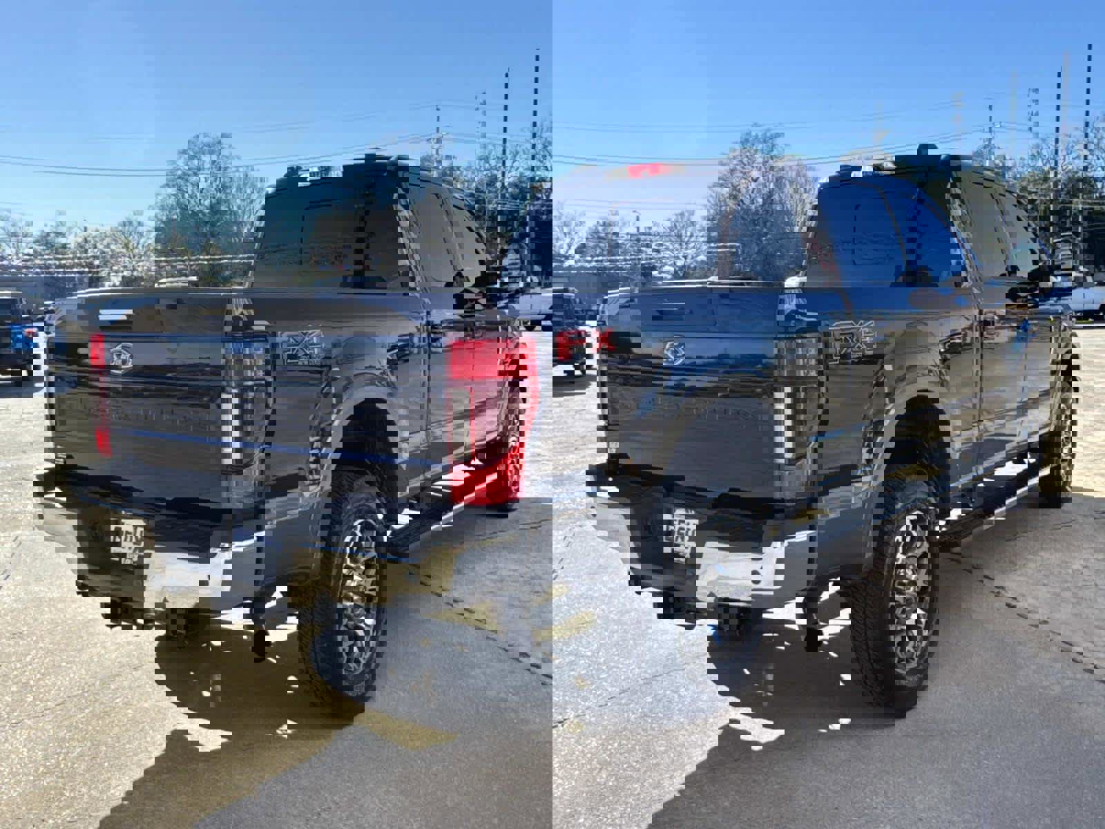 Used 2022 Ford F250 Lariat w/ Lariat Ultimate Package image 12