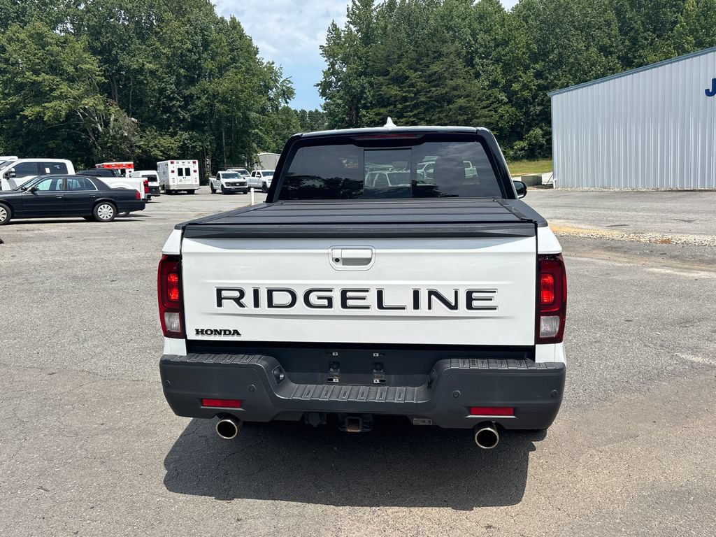 Used 2024 Honda Ridgeline Black Edition image 6