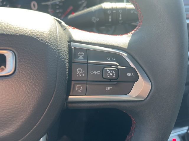 Used 2024 Jeep Compass Trailhawk AWD/4WD image 8