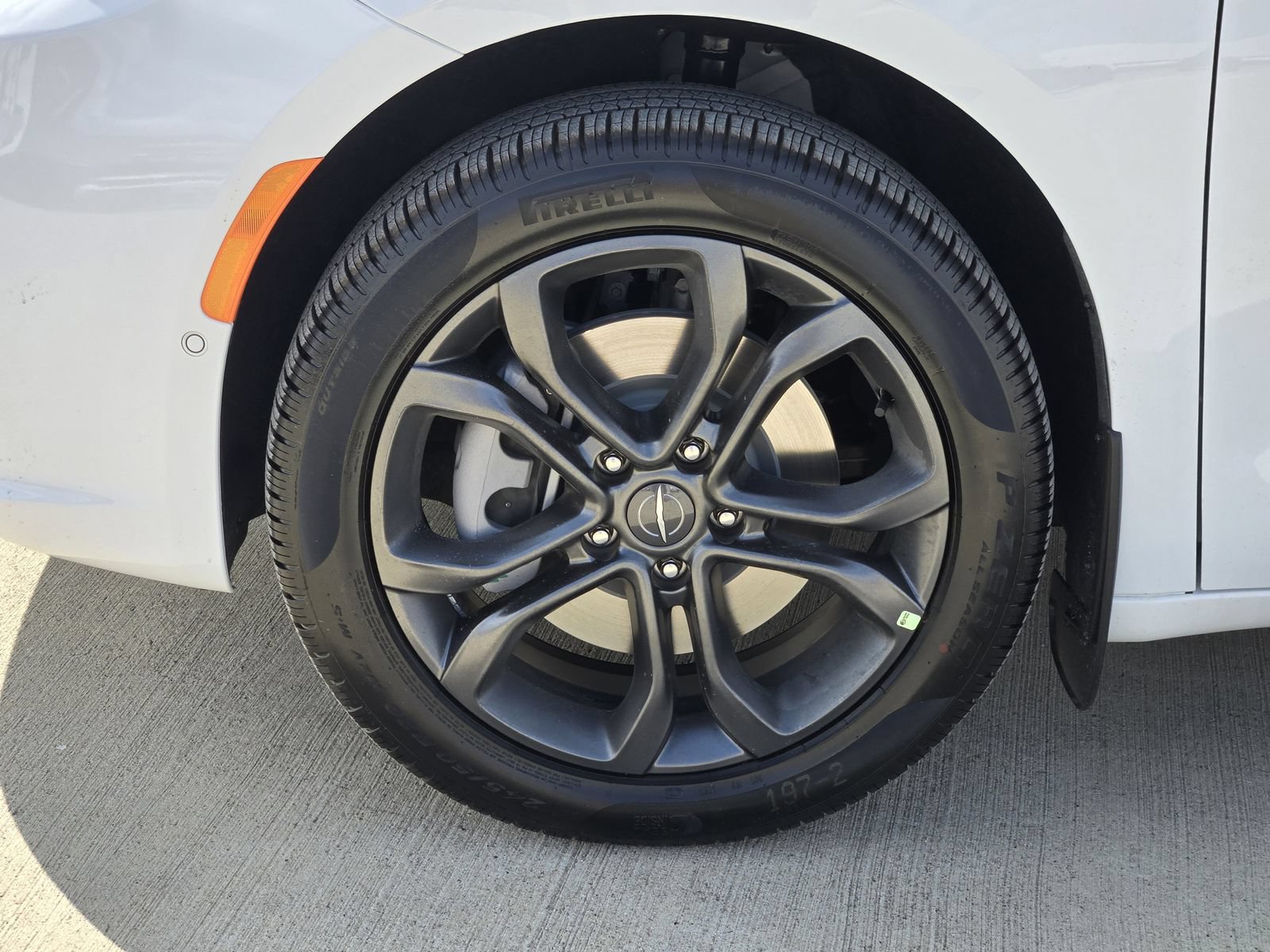 New 2026 Chrysler Pacifica Select AWD/4WD image 11