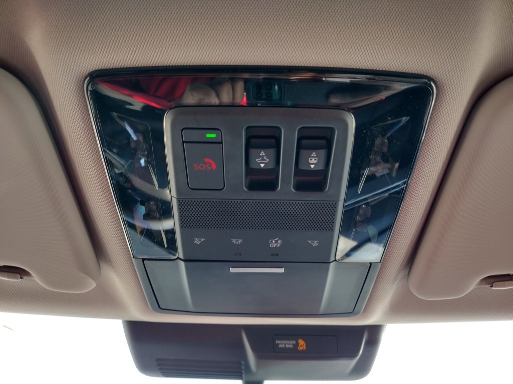 New 2025 Mitsubishi Outlander SE image 34