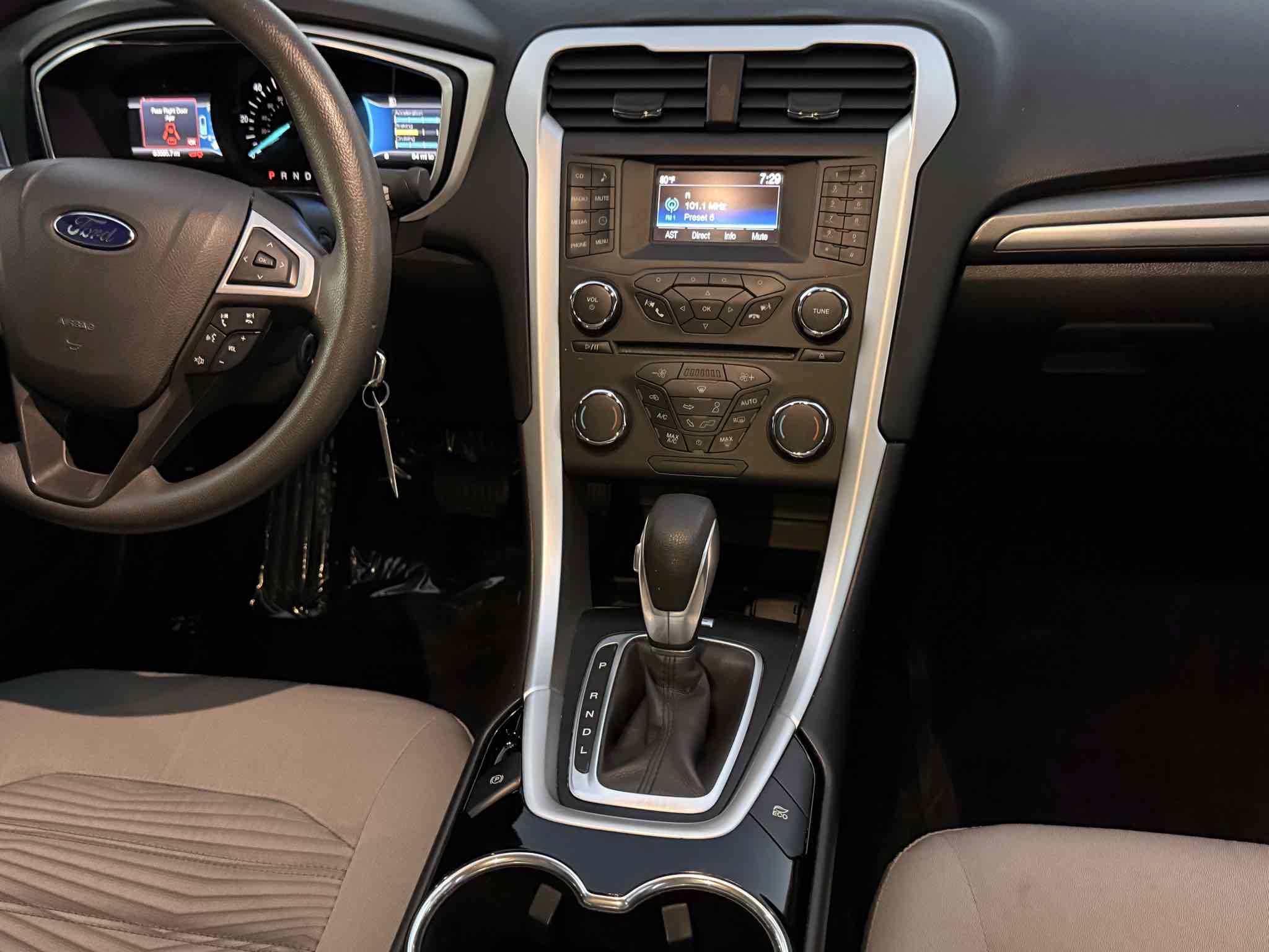 Used 2016 Ford Fusion S FWD image 13