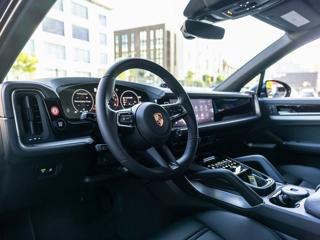 New 2026 Porsche Cayenne E-Hybrid image 4