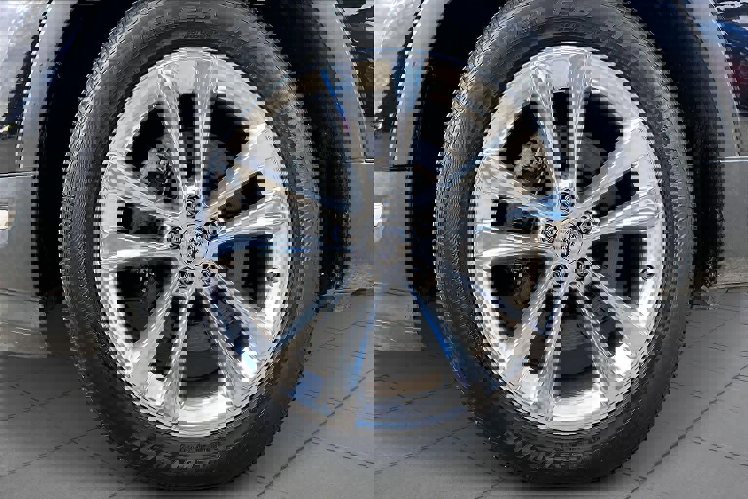 Used 2019 Ford Explorer Limited image 10