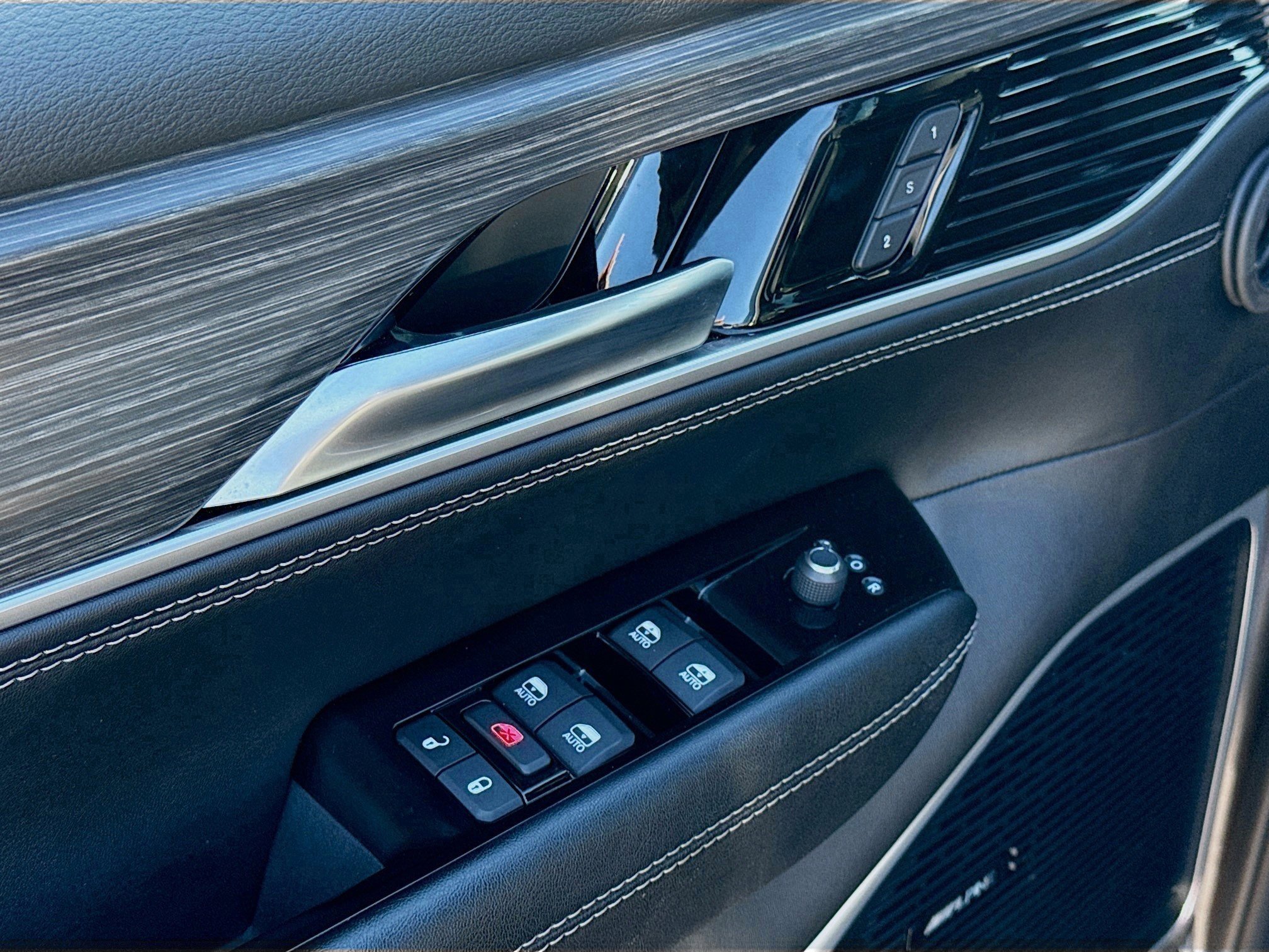 Used 2023 Jeep Wagoneer Series III w/ Convenience Group I image 23