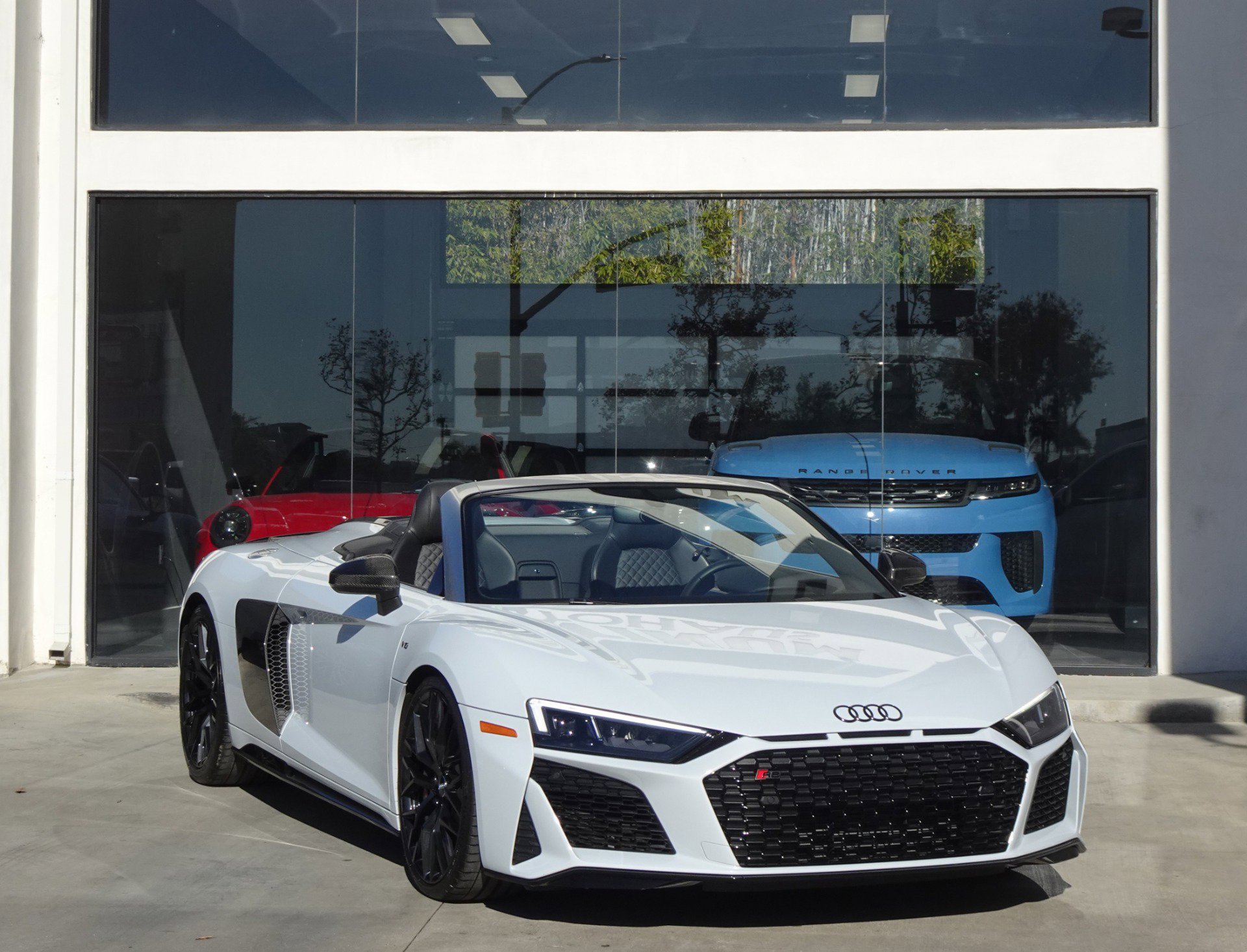 Used 2020 Audi R8 V10 w/ Carbon Exterior Package AWD/4WD image 10
