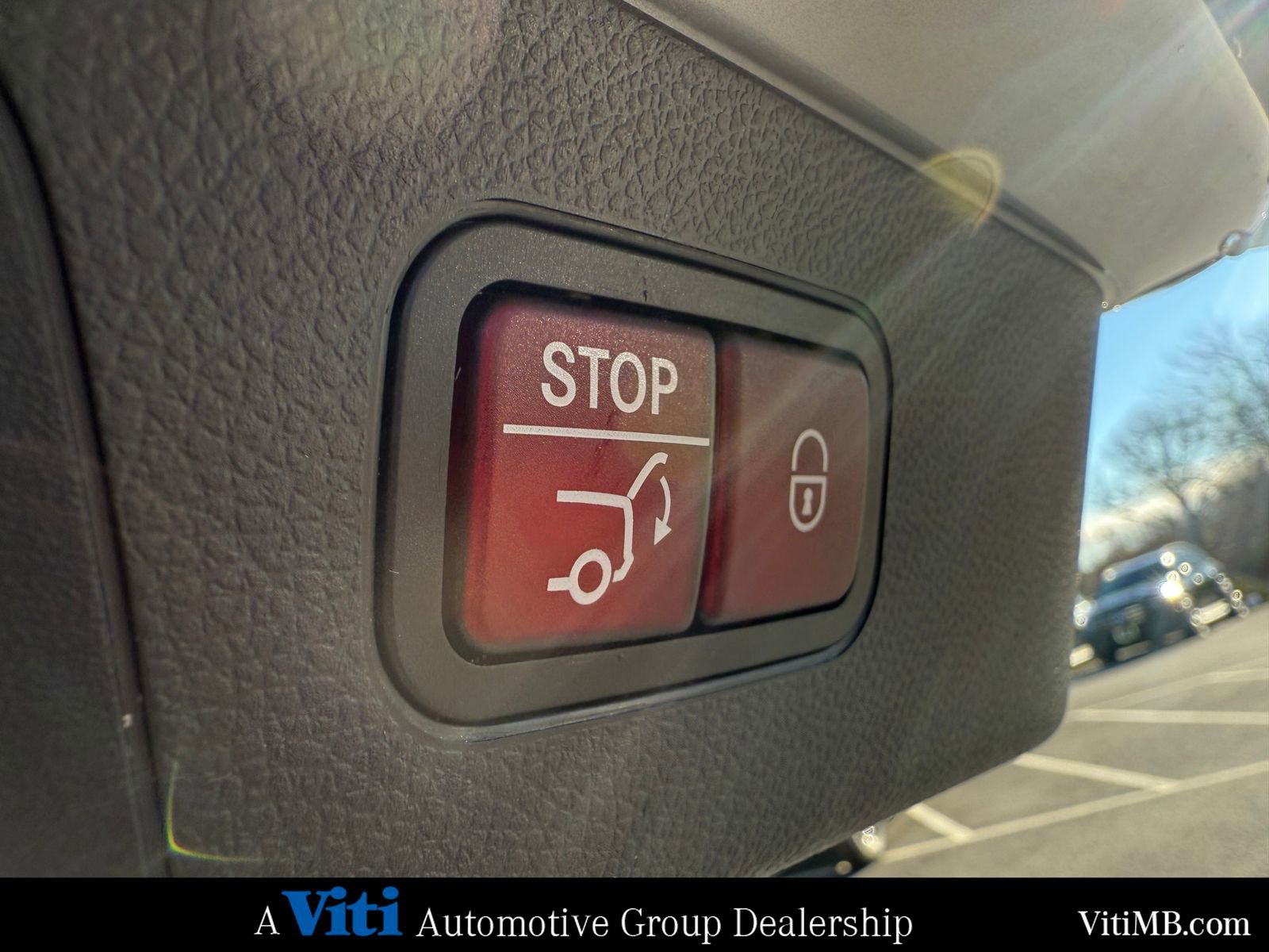 Certified 2020 Mercedes-Benz GLC 300 4MATIC image 24