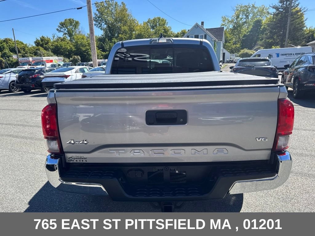 Used 2021 Toyota Tacoma SR5 AWD/4WD image 7