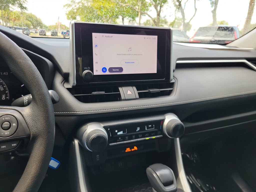 Used 2023 Toyota RAV4 LE FWD image 20