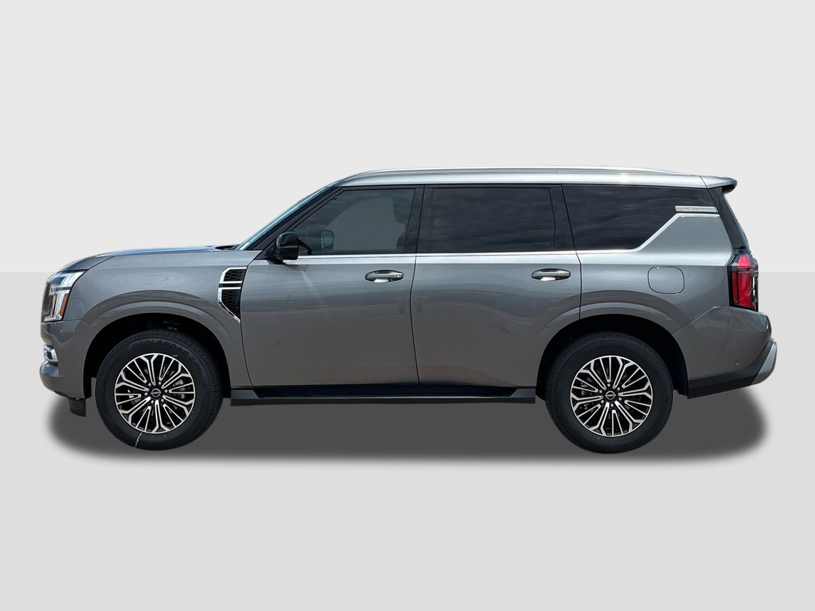 New 2026 Nissan Armada SL w/ Captain's Chari Seat Package AWD/4WD image 2